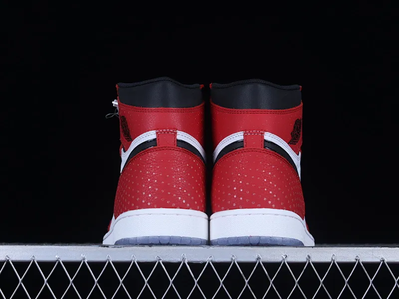 All categories Air Jordan Jordan series basketball shoes Air Jordan 1 High Pure original version Air Jordan 1 Retro High "Chicago Crystal" AJ1 Joe 1 New Chicago Spider-Man 555088-602